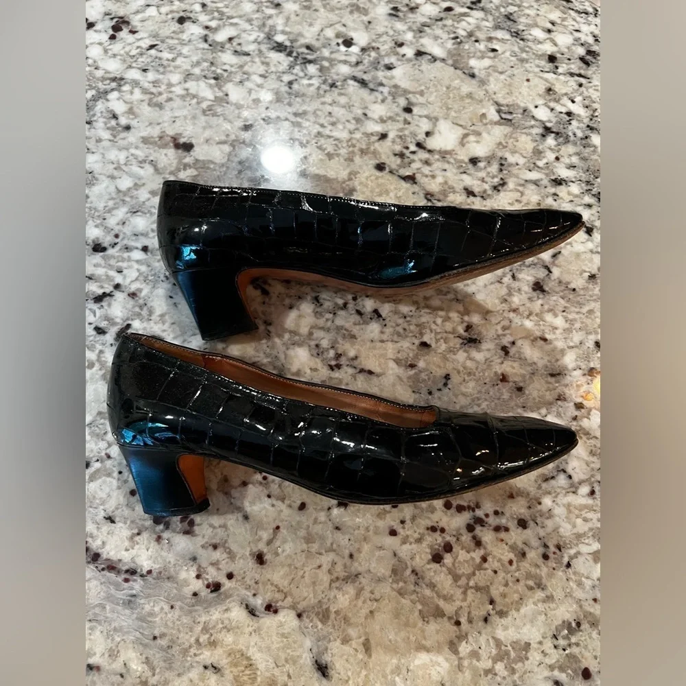 JB Martin Black Patent Leather Square Toe Heel 1.75”‎ Size US 6 UK 4